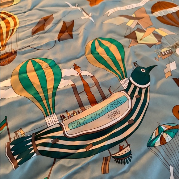 Hermes Silk Scarf
At the heart of Life Colorful Hot Air Balloon - Picture 3 of 10